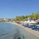 Apartahotel μeltemi Glífa